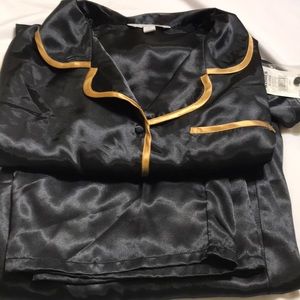 Croft and borrow 2 piece pajama set L